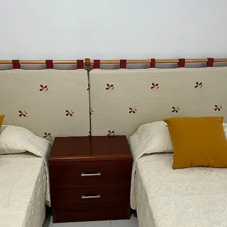 Deza- Playa Silgar アパート サンシェンショ