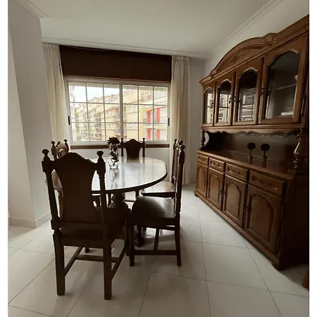 Deza- Playa Silgar アパート *